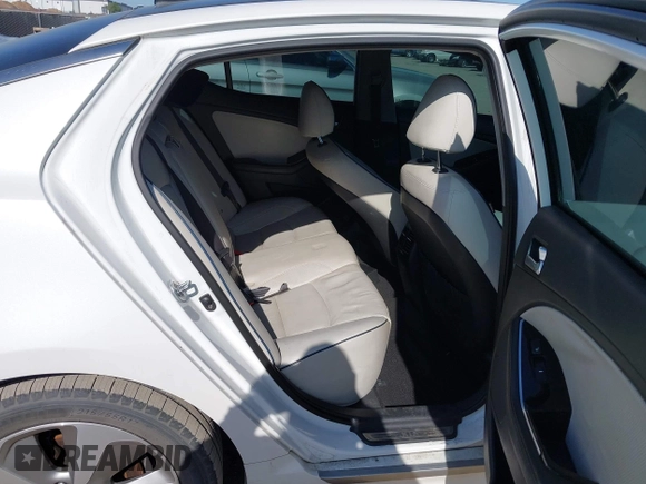 2015 Kia Optima Hybrid EX with VIN KNAGN4AD0F5085164, listed as a IAAI auction lot 41940584 with 129,841 mi miles. Bid and sale history available at carsss.com. Image 8.