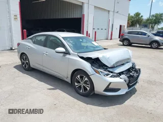 2022 Nissan Sentra SV z VIN 3N1AB8CV8NY316833, wystawiony jako IAAI lot #42119648 z przebiegiem 63 335 mil mil oraz . Historia ofert i sprzedaży dostępna na DreamBid. Obrazek 1.