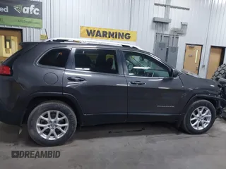2018 Jeep Cherokee Latitude Plus with VIN 1C4PJMLX9JD556278, listed as a IAAI auction lot 41423924 with 55,941 mi miles. Bid and sale history available at carsss.com. Image 13.