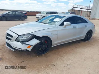 2014 Mercedes-Benz CLS-Class CLS 63 AMG S-Model with VIN WDDLJ7GB3EA104824, listed as a IAAI auction lot 41903353 with 76,706 mi miles. Bid and sale history available at carsss.com. Image 18.