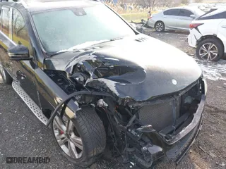 2014 Mercedes-Benz M-Class ML 350 with VIN 4JGDA5HB5EA334264, listed as a IAAI auction lot 41154262 with 91,151 mi miles. Bid and sale history available at carsss.com. Image 6.