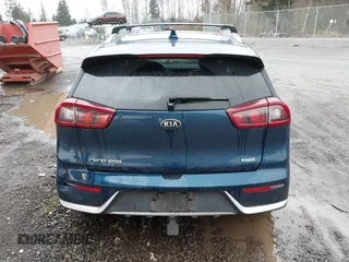 2019 Kia Niro EX with VIN KNDCE3LC7K5351502, listed as a IAAI auction lot 41871233 with 72,457 mi miles. Bid and sale history available at carsss.com. Image 17.