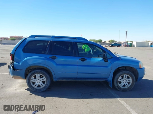 2005 Mitsubishi Endeavor LS with VIN 4A4MM21S45E005223, listed as a IAAI auction lot 40828218 with 148,661 mi miles. Bid and sale history available at carsss.com. Image 13.