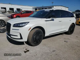 2024 Lincoln Corsair Premiere z VIN 5LMCJ1CAXRUL25175, wystawiony jako Copart lot #77633834 z przebiegiem 157 mil mil oraz Szkoda całkowita • Salvage title. Historia ofert i sprzedaży dostępna na DreamBid. Obrazek 1.