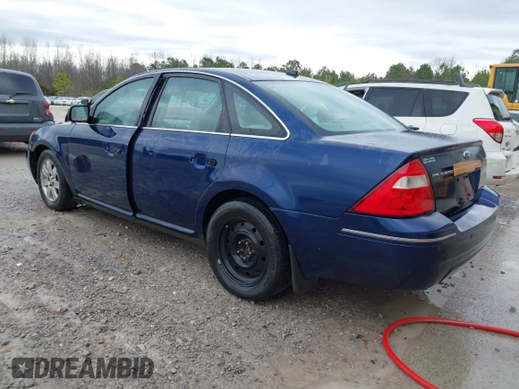 2007 Ford Five Hundred SEL with VIN 1FAHP24157G153400, listed as a IAAI auction lot 41496444 with 215,285 mi miles. Bid and sale history available at carsss.com. Image 3.