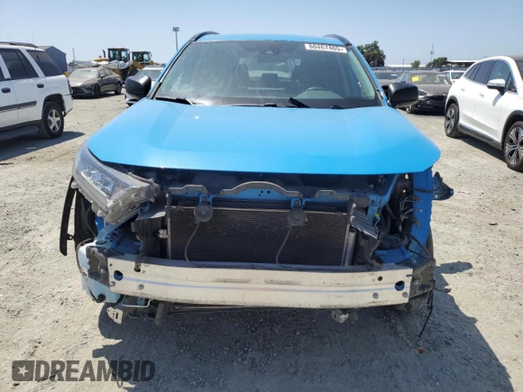 2019 Toyota RAV4 LE with VIN 2T3F1RFV5KC015589, listed as a Copart auction lot 60467465 with 123,950 mi miles and Salvage title. Bid and sale history available at DreamBid. Image 5.