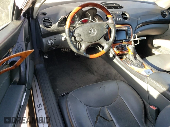 2003 Mercedes-Benz SL 500 z VIN WDBSK75F13F032156, wystawiony jako Copart lot #78315524 z przebiegiem 146 205 mil mil oraz Czysty tytuł • Clean title. Historia ofert i sprzedaży dostępna na DreamBid. Obrazek 8.