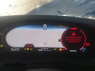 2024 Porsche Cayenne z VIN WP1AA2AY3RDA03125, wystawiony jako IAAI lot #41541684 z przebiegiem 32 813 mil mil oraz . Historia ofert i sprzedaży dostępna na DreamBid. Obrazek 7.