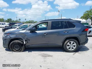 2021 Toyota RAV4 LE with VIN 2T3H1RFV4MC114061, listed as a IAAI auction lot 41953045 with 17,390 mi miles. Bid and sale history available at carsss.com. Image 14.