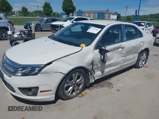 2012 Ford Fusion SE с VIN 3FAHP0HAXCR373441, выставлен на аукционе IAAI как лот 42213666 с пробегом 117 313 миль миль и . История ставок и продаж доступна на DreamBid. Изображение 17.