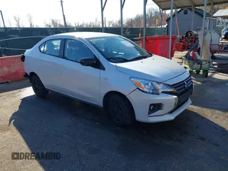 2022 Mitsubishi Mirage ES z VIN ML32FUFJ7NHF05062, wystawiony jako IAAI lot #40944178 z przebiegiem 46 909 mil mil oraz . Historia ofert i sprzedaży dostępna na DreamBid. Obrazek 1.
