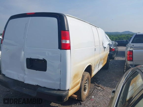 2023 Chevrolet Express Cargo с VIN 1GCWGAFP1P1102511, выставлен на аукционе IAAI как лот 42174059 с пробегом Не указан миль и . История ставок и продаж доступна на DreamBid. Изображение 4.