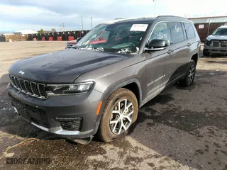 2024 Jeep Grand Cherokee L Limited with VIN 1C4RJKBG6R8603236, listed as a IAAI auction lot 41932285 with 12,625 mi miles. Bid and sale history available at carsss.com. Image 17.
