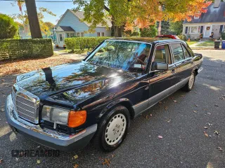 1988 Mercedes-Benz 560 with VIN WDBCA39D0JA410101, listed as a Copart auction lot 78961194 with 247,459 mi miles and Clean Title. Bid and sale history available at DreamBid. Image 1.