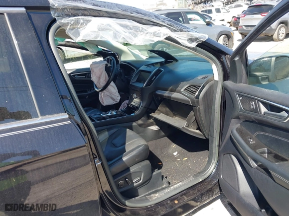 2019 Ford Edge Titanium with VIN 2FMPK3K95KBC57853, listed as a IAAI auction lot 41584769 with 52,932 mi miles. Bid and sale history available at carsss.com. Image 5.