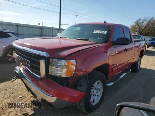 2007 GMC Sierra 1500 SLE1 with VIN 2GTEC19C671620771, listed as a Copart auction lot 87043634 with 301,038 mi miles and Salvage Title. Bid and sale history available at DreamBid. Image 1.