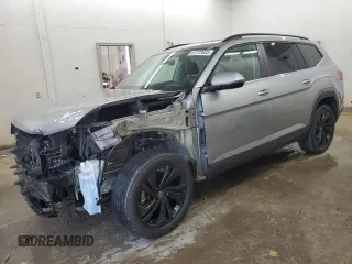 2022 Volkswagen Atlas SE with VIN 1V2JR2CA2NC540352, listed as a Copart auction lot 61773935 with 62,354 mi miles and Salvage title. Bid and sale history available at DreamBid. Image 1.