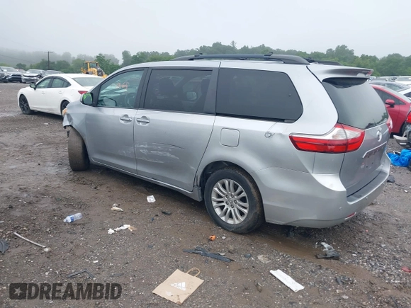 2015 Toyota Sienna XLE с VIN 5TDYK3DC3FS579087, выставлен на аукционе IAAI как лот 42456365 с пробегом 127 350 миль миль и . История ставок и продаж доступна на DreamBid. Изображение 3.