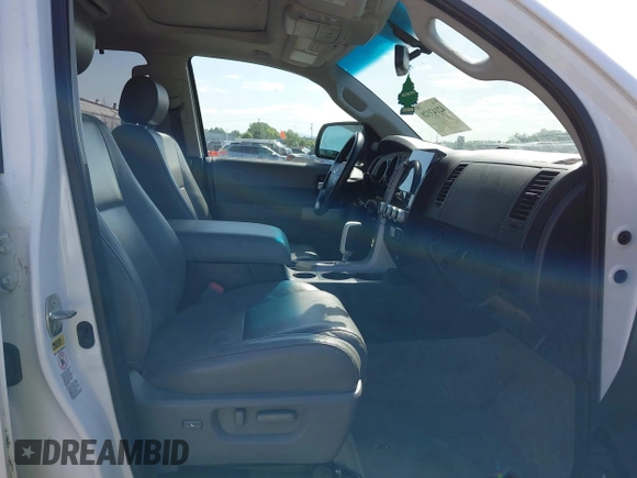 2008 Toyota Sequoia Limited with VIN 5TDBY68A08S017567, listed as a IAAI auction lot 42143328 with Not Provided miles and . Bid and sale history available at DreamBid. Image 5.