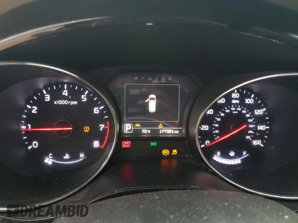 2016 Kia Sedona SX-L with VIN KNDME5C12G6118059, listed as a Copart auction lot 47723945 with 177,391 mi miles and Salvage Title. Bid and sale history available at carsss.com. Image 9.