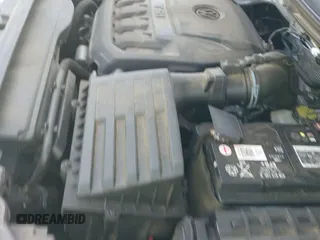 2023 Volkswagen Tiguan SE R-Line Black с VIN 3VVCB7AX4PM010437, выставлен на аукционе IAAI как лот 42584010 с пробегом 49 762 миль миль и . История ставок и продаж доступна на DreamBid. Изображение 19.