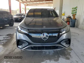 2023 Mercedes-Benz EQE 350+ z VIN 4JGGM2BBXPA007096, wystawiony jako Copart lot #64667993 z przebiegiem 1600 mil mil oraz . Historia ofert i sprzedaży dostępna na DreamBid. Obrazek 5.