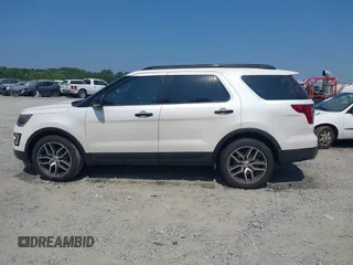 2017 Ford Explorer Sport z VIN 1FM5K8GT6HGB49395, wystawiony jako IAAI lot #42576336 z przebiegiem 88 314 mil mil oraz . Historia ofert i sprzedaży dostępna na DreamBid. Obrazek 14.