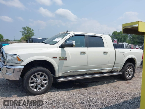 2016 Ram 2500 z VIN 3C6UR5PJ5GG332810, wystawiony jako IAAI lot #42402626 z przebiegiem 220 265 mil mil oraz . Historia ofert i sprzedaży dostępna na DreamBid. Obrazek 14.