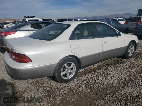 1999 Lexus ES 300 Luxury Sport Sdn with VIN JT8BF28GXX0222753, listed as a Copart auction lot 84555454 with 224,030 mi miles and Clean Title. Bid and sale history available at carsss.com. Image 3.