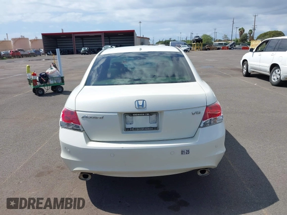 2010 Honda Accord EX-L z VIN 1HGCP3F85AA021141, wystawiony jako IAAI lot #41632924 z przebiegiem 135 987 mil mil oraz . Historia ofert i sprzedaży dostępna na DreamBid. Obrazek 16.