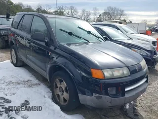 2004 Saturn VUE V6 z VIN 5GZCZ53424S867438, wystawiony jako IAAI lot #41385704 z przebiegiem Nie podano mil oraz . Historia ofert i sprzedaży dostępna na DreamBid. Obrazek 1.