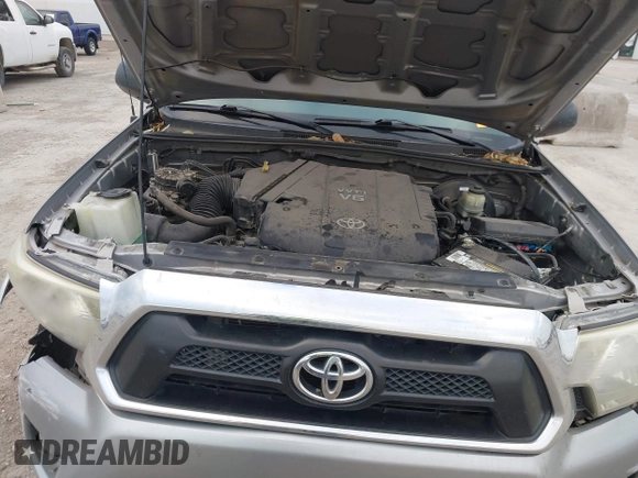 2014 Toyota Tacoma PreRunner with VIN 5TFJU4GN7EX058283, listed as a IAAI auction lot 41797328 with 101,811 mi miles. Bid and sale history available at carsss.com. Image 10.