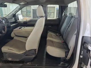 2015 Ford F-150 XLT z VIN 1FTFX1EF0FKE89795, wystawiony jako IAAI lot #42610200 z przebiegiem 87 650 mil mil oraz . Historia ofert i sprzedaży dostępna na DreamBid. Obrazek 20.