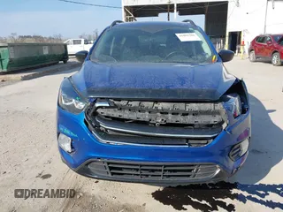 2019 Ford Escape SE with VIN 1FMCU9GD7KUB44070, listed as a IAAI auction lot 41801706 with 77,612 mi miles. Bid and sale history available at carsss.com. Image 6.