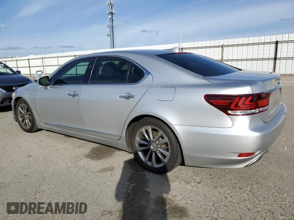 2014 Lexus LS 460 z VIN JTHBL5EF1E5131375, wystawiony jako Copart lot #45789245 z przebiegiem 157 316 mil mil oraz Szkoda całkowita • Salvage title. Historia ofert i sprzedaży dostępna na DreamBid. Obrazek 2.