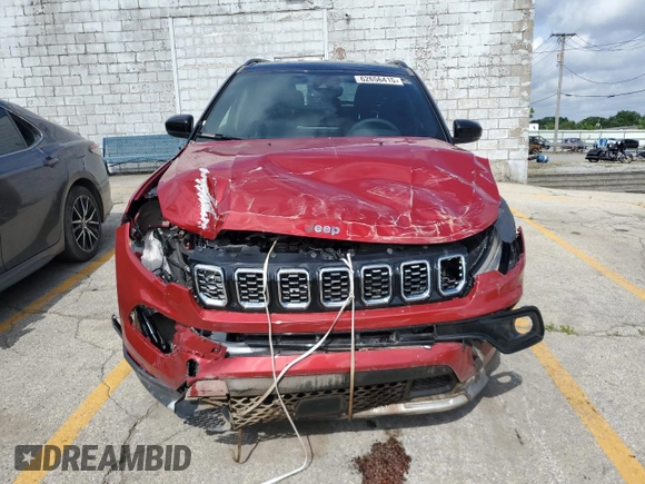 2025 Jeep Compass Limited with VIN 3C4NJDCN5ST565528, listed as a Copart auction lot 62656415 with 2,498 mi miles and Salvage title. Bid and sale history available at DreamBid. Image 5.