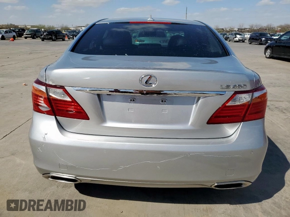 2011 Lexus LS 460 z VIN JTHBL5EF2B5102883, wystawiony jako Copart lot #49342705 z przebiegiem 94 082 mil mil oraz Czysty tytuł • Clean title. Historia ofert i sprzedaży dostępna na DreamBid. Obrazek 6.