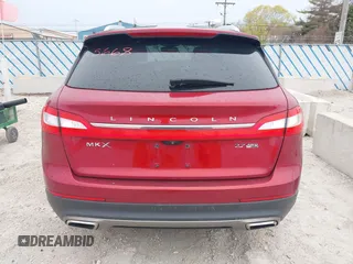 2016 Lincoln MKX Reserve with VIN 2LMPJ8LP8GBL32389, listed as a IAAI auction lot 42065668 with 135,907 mi miles and . Bid and sale history available at DreamBid. Image 15.