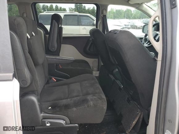 2016 Dodge Grand Caravan Canada Value Package with VIN 2C4RDGBG6GR315867, listed as a Copart auction lot 68624874 with 307,562 mi miles and Salvage Title. Bid and sale history available at carsss.com. Image 11.