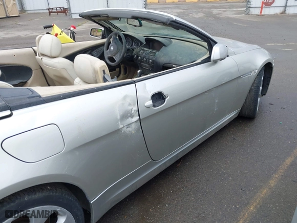 2006 BMW 6 Series 650Ci with VIN WBAEK13406CN76356, listed as a IAAI auction lot 41927866 with 1 mi miles. Bid and sale history available at carsss.com. Image 13.