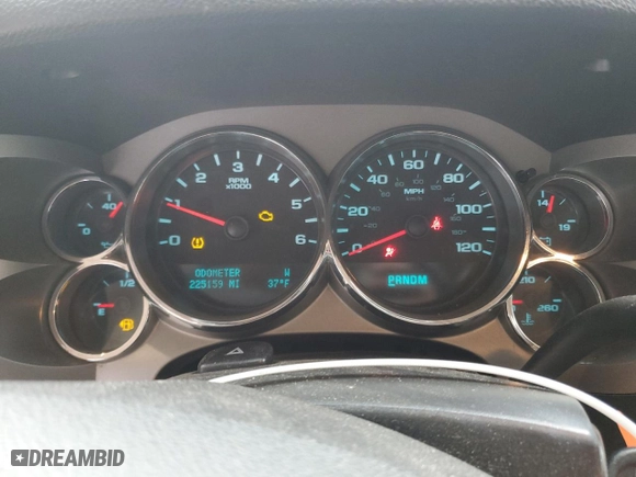 2010 Chevrolet Silverado 1500 LT with VIN 3GCRKSE39AG148533, listed as a Copart auction lot 47016725 with 225,159 mi miles and Salvage Title. Bid and sale history available at carsss.com. Image 9.