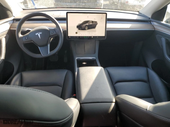 2022 Tesla Model Y Long Range with VIN 7SAYGDEE1NF575438, listed as a Copart auction lot 46539445 with 25,882 mi miles and Salvage Title. Bid and sale history available at carsss.com. Image 8.