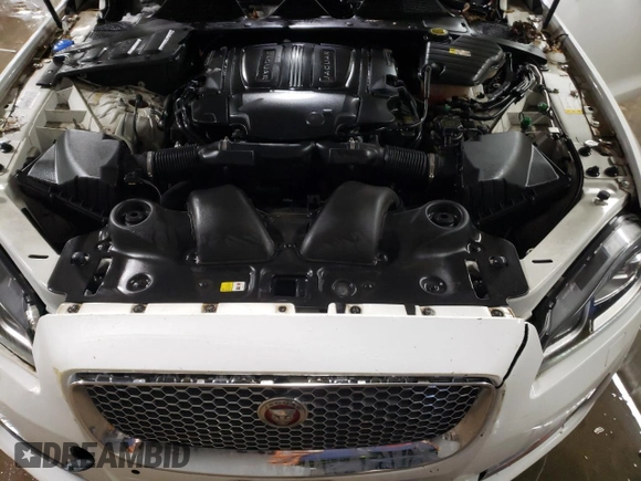 2017 Jaguar XJ with VIN SAJWJ2GD7H8W04672, listed as a Copart auction lot 81507804 with 45,781 mi miles and Salvage Title. Bid and sale history available at carsss.com. Image 11.