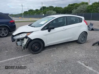 2019 Ford Fiesta SE z VIN 3FADP4EJ5KM132862, wystawiony jako IAAI lot #40893430 z przebiegiem 91 011 mil mil oraz . Historia ofert i sprzedaży dostępna na DreamBid. Obrazek 17.