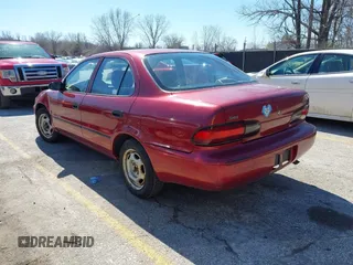1996 Geo Prizm z VIN 1Y1SK5260TZ040785, wystawiony jako IAAI lot #41848309 z przebiegiem 284 690 mil mil oraz . Historia ofert i sprzedaży dostępna na DreamBid. Obrazek 3.