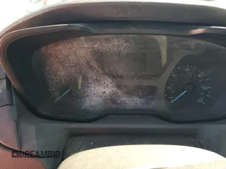 2016 Ford Transit XL z VIN 1FBZX2YM0GKB50084, wystawiony jako Copart lot #49362855 z przebiegiem Nie podano mil oraz Szkoda całkowita • Salvage title. Historia ofert i sprzedaży dostępna na DreamBid. Obrazek 9.