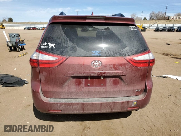 2019 Toyota Sienna XLE Auto Access Seat with VIN 5TDYZ3DC7KS979403, listed as a Copart auction lot 48620655 with 0 mi miles and Salvage Title. Bid and sale history available at carsss.com. Image 6.