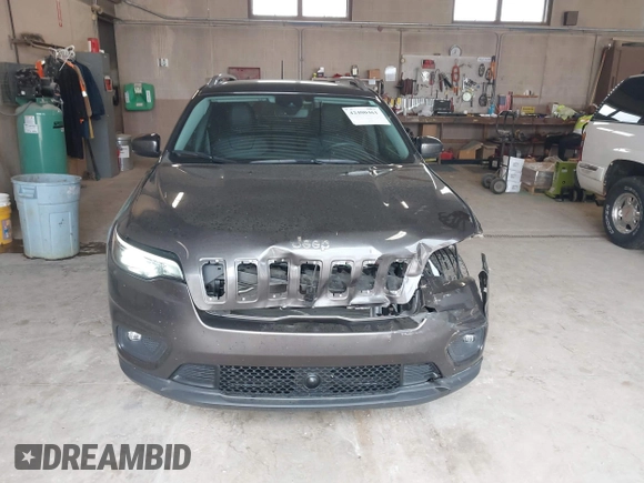 2020 Jeep Cherokee Altitude z VIN 1C4PJMLX9LD644816, wystawiony jako IAAI lot #42400461 z przebiegiem 32 235 mil mil oraz . Historia ofert i sprzedaży dostępna na DreamBid. Obrazek 12.