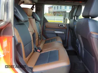 2023 Ford Bronco с VIN 1FMDE5DH0PLB63705, выставлен на аукционе Copart как лот 53321445 с пробегом 19 498 миль миль и Списание • Salvage title. История ставок и продаж доступна на DreamBid. Изображение 11.