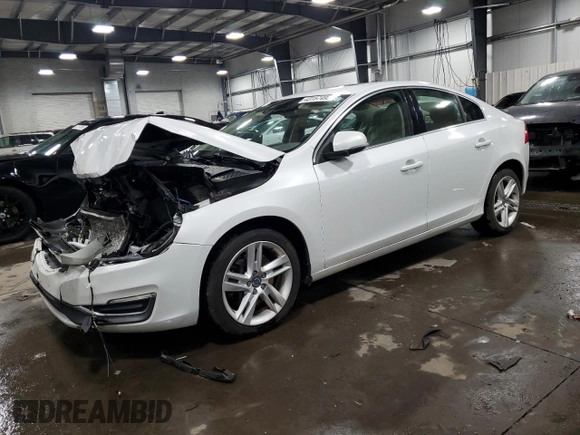 2015 Volvo S60 T5 Premier with VIN YV1612TB8F2311117, listed as a Copart auction lot 43157495 with 139,312 mi miles and Salvage Title. Bid and sale history available at carsss.com. Image 1.